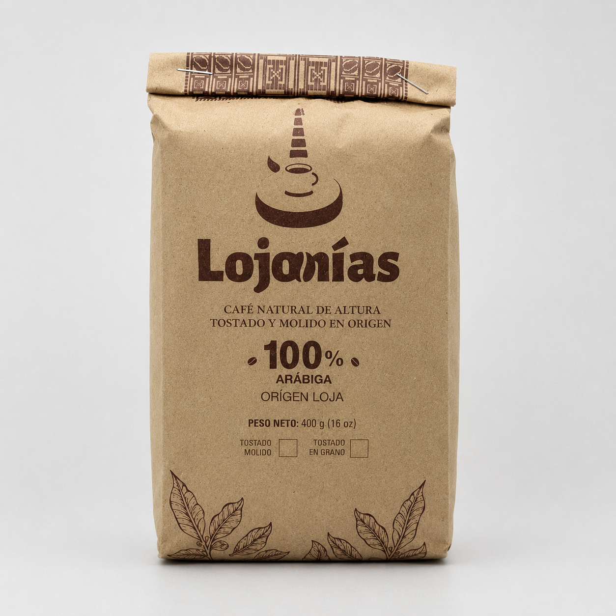 Bolsa frontal de Café Lojanías Tradicional 100% arábica, natural de altura, tostado y molido, origen Loja, 400 g.