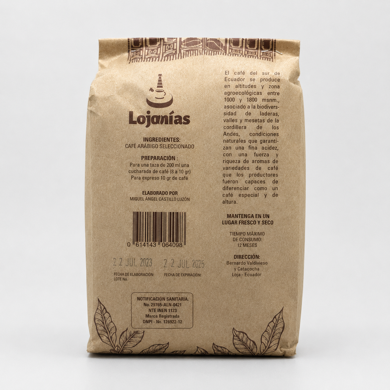 Parte posterior de la bolsa Café Lojanías Tradicional de Loja, con ingredientes, preparación, origen e información sanitaria.