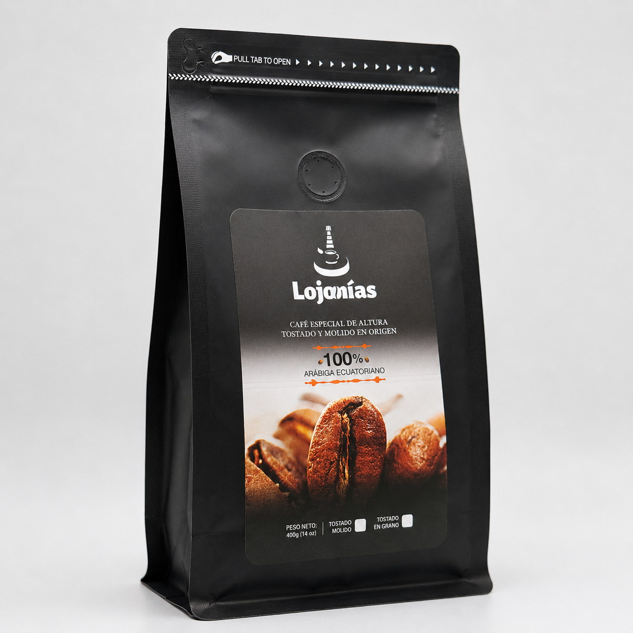 Bolsa frontal de Café Lojanías Especial, café arábigo ecuatoriano de altura, tostado y molido en origen, presentación de 400 g.