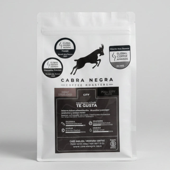 Café Blend Cabra Negra City 340g – blend arábica ecuatoriano de tueste ligero, perfil balanceado con notas dulces y achocolatadas, galardonado en los Global Coffee Awards.